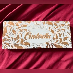Sigma Beauty Cinderella Eyeshadow Palette